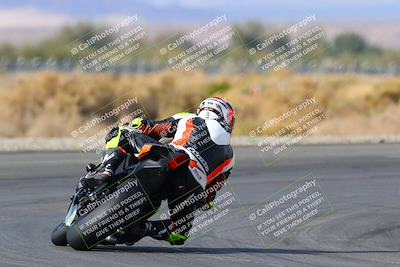 media/Feb-27-2022-CVMA (Sun) [[a3977b6969]]/Race 12 Amateur Supersport Open/